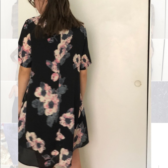 Astr Floral Dress - Picture 2 of 2